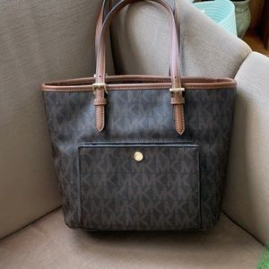Michael Kors signature tote